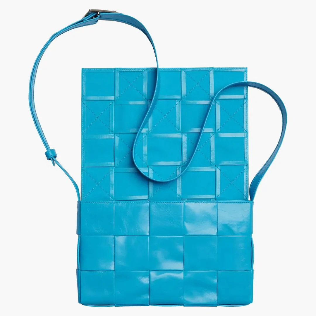 Bottega Veneta Medium Cassette Intrecciato Crossbody Bag Pool - Image 2