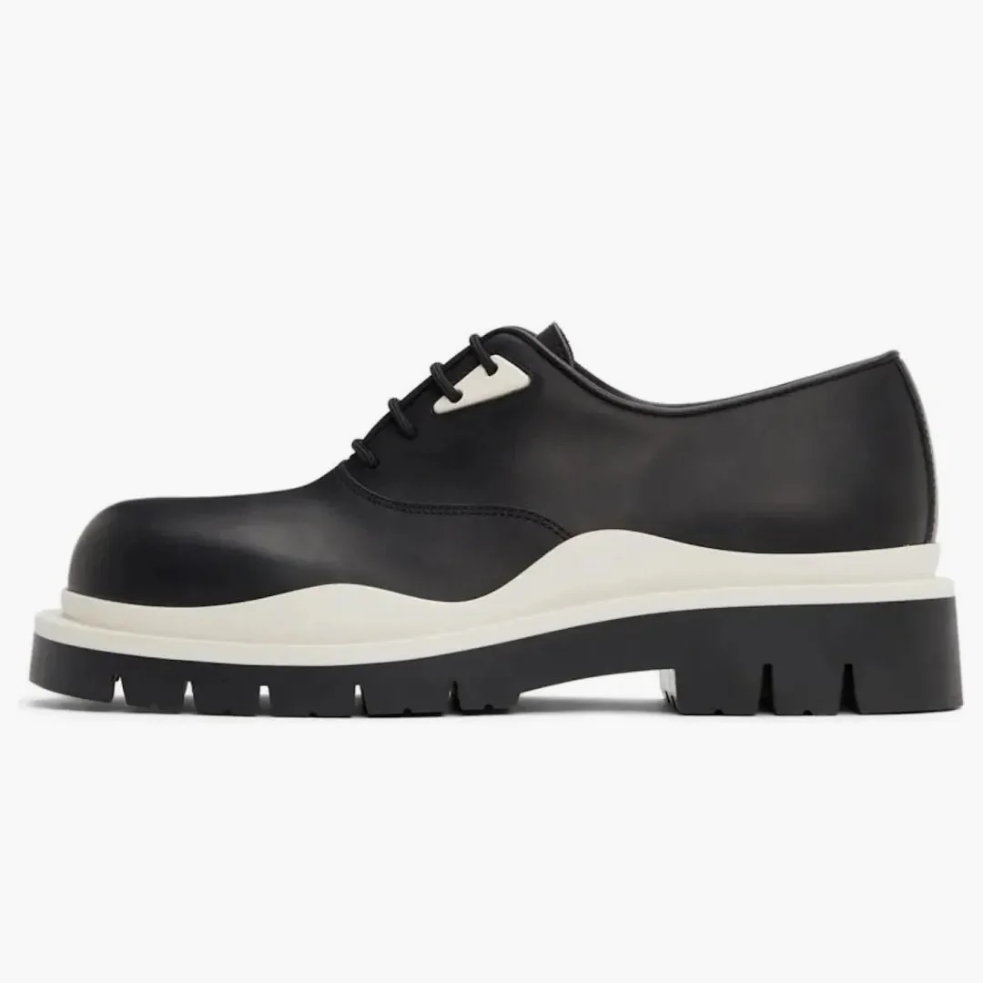 Bottega Veneta Tire Lace Up Leather Shoe Black Ivory