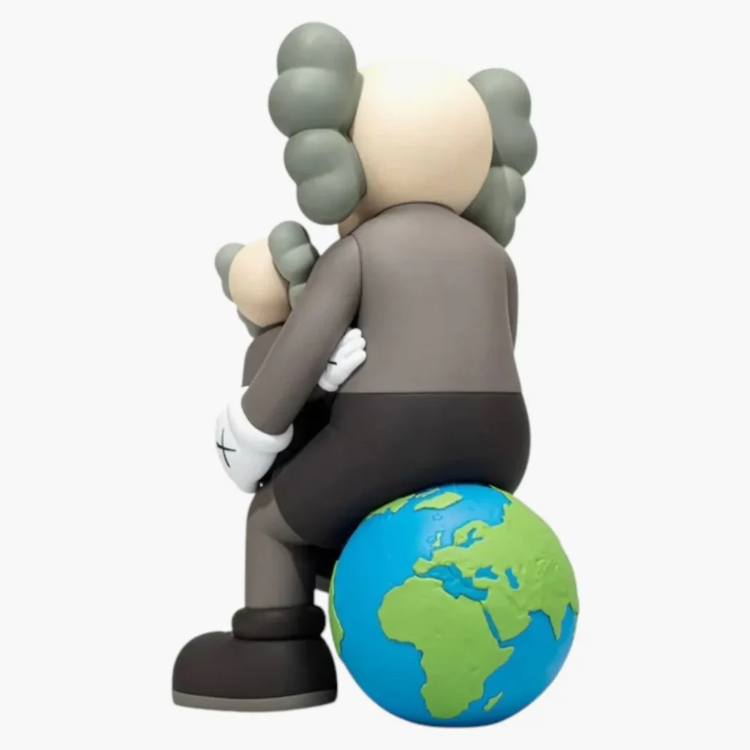Kaws Holiday Thailand Vinyl Figure Brown - Image 2