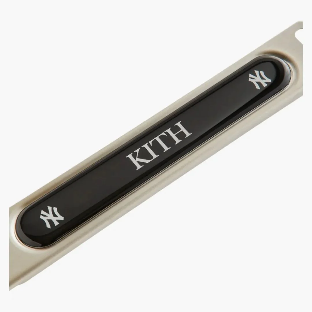 Kith X New York Yankees License Plate Silver - Image 2