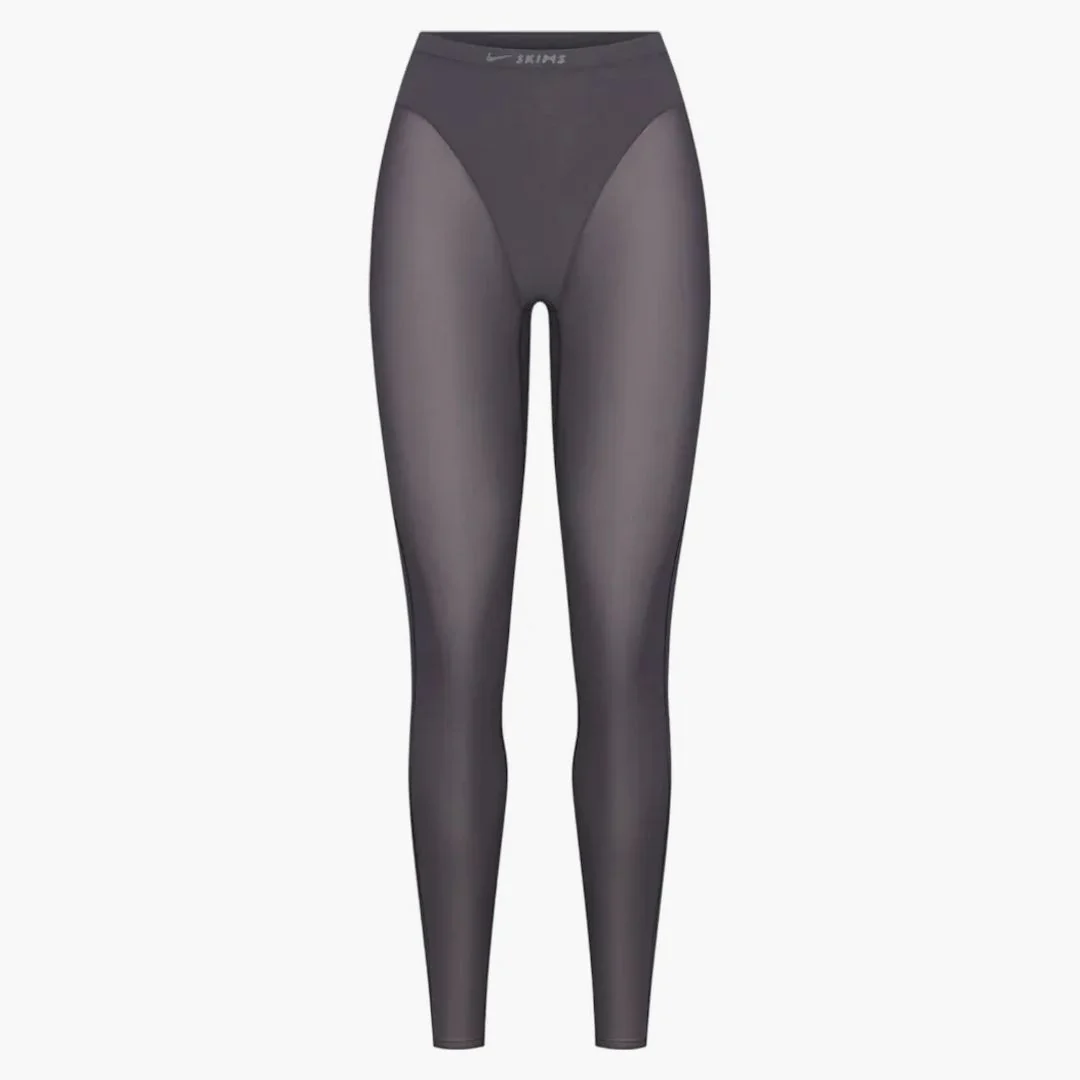 Nike X Skims Women's Weightless Layers V-line 26" Legging Lead