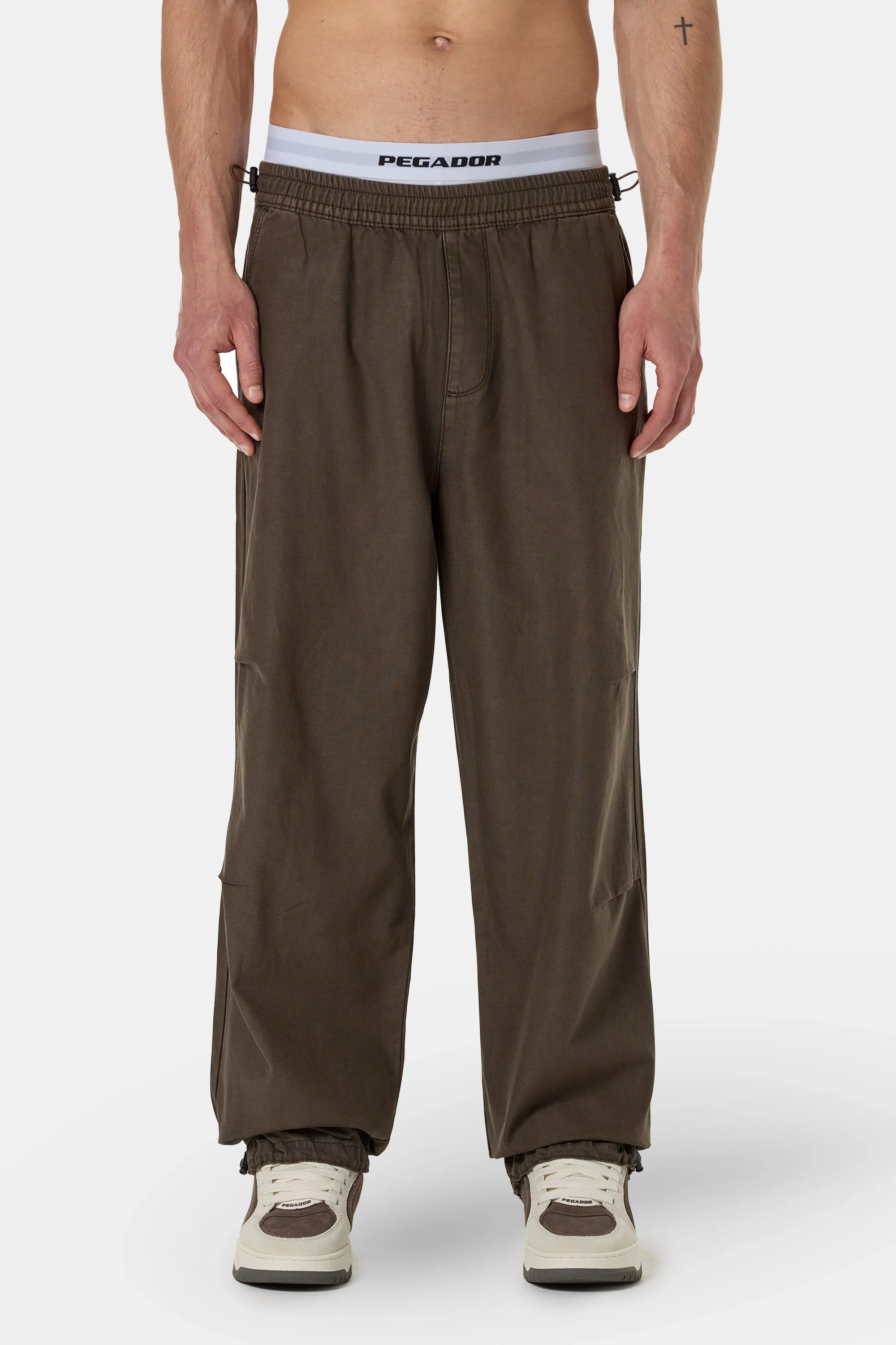 Pegador Ashton Parachute Pants dark brown