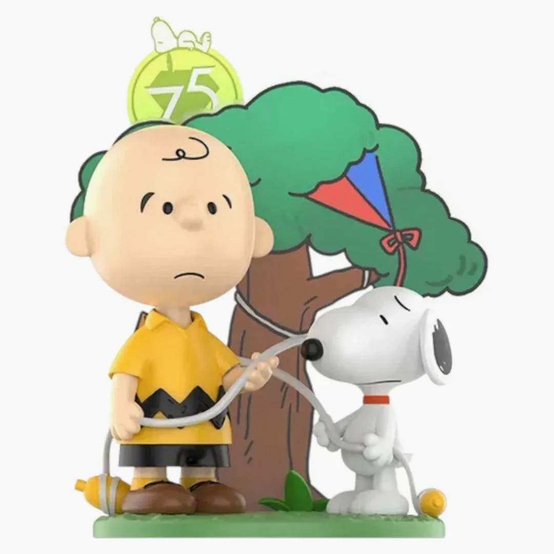 Pop Mart Peanuts 75th Anniversary Snoopy Comic Life Series Kite-eating Tree (secret Edition) Figure