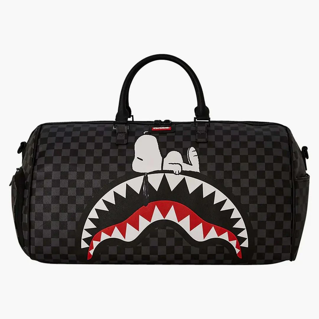 Sprayground Snoopy Chillin Large Duffle Black - Image 2
