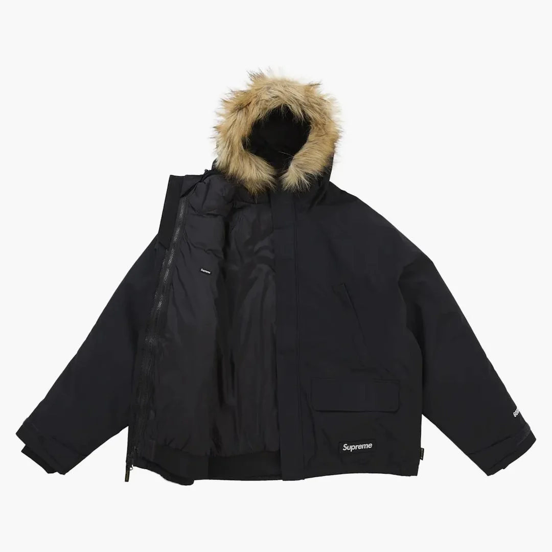 Supreme 2-in-1 Gore-tex Parka + Reversible 700-fill Down Liner Jacket Black - Image 2