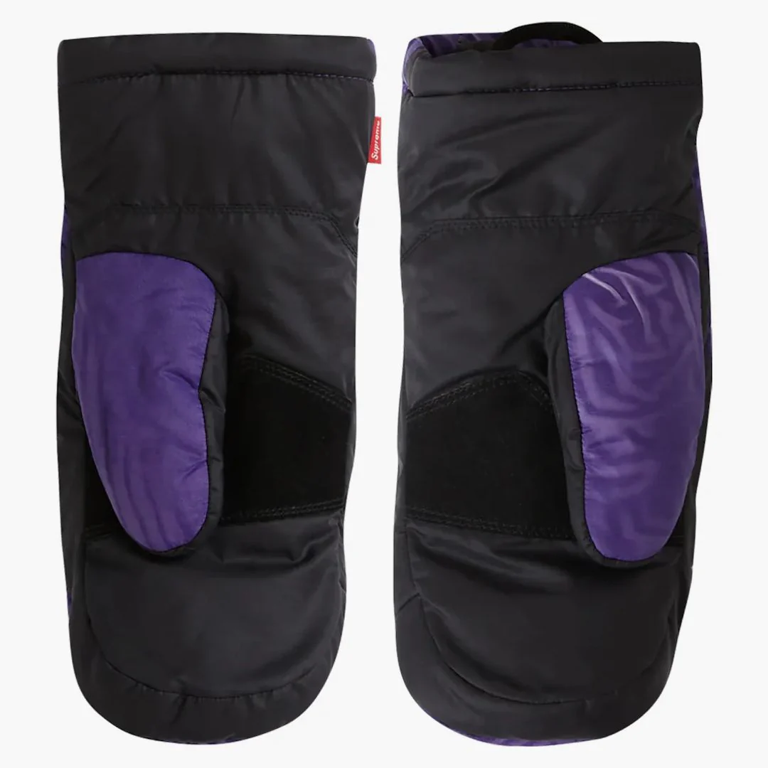 Supreme The North Face Printed Montana Trompe L'oeil Mitt Purple - Image 3