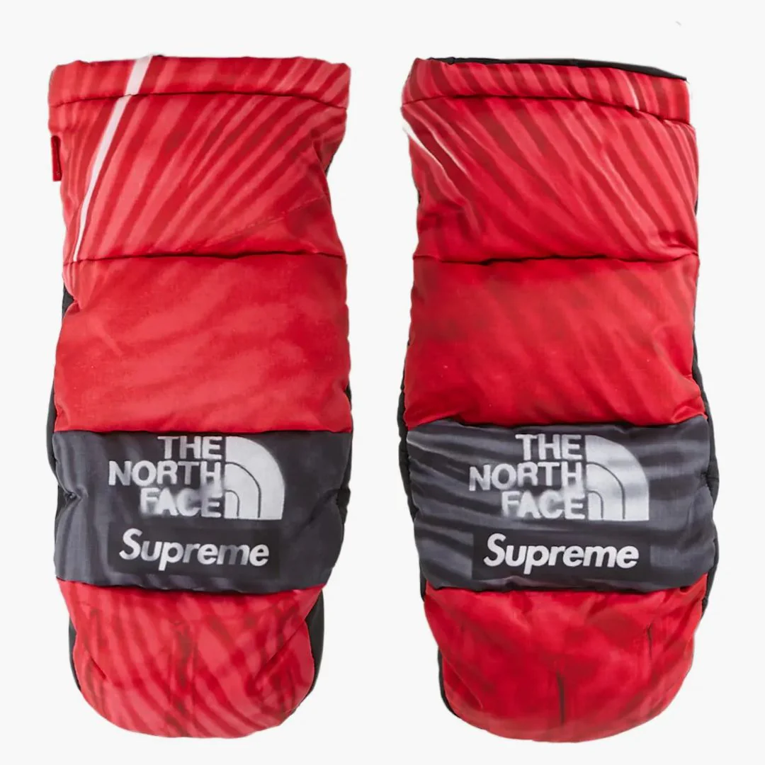 Supreme The North Face Printed Montana Trompe L'oeil Mitt Red - Image 3